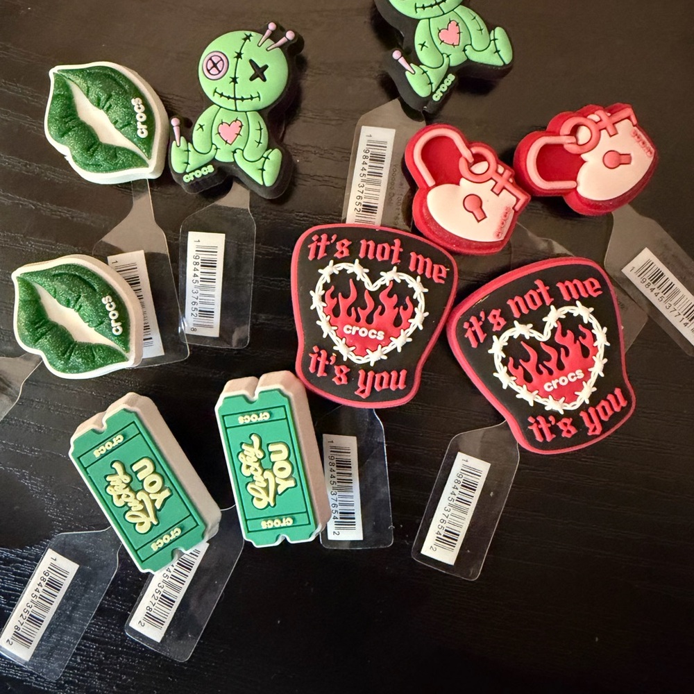 CROCS Red, Pink & Green Jibbitz Charm Assortment - lot of 10